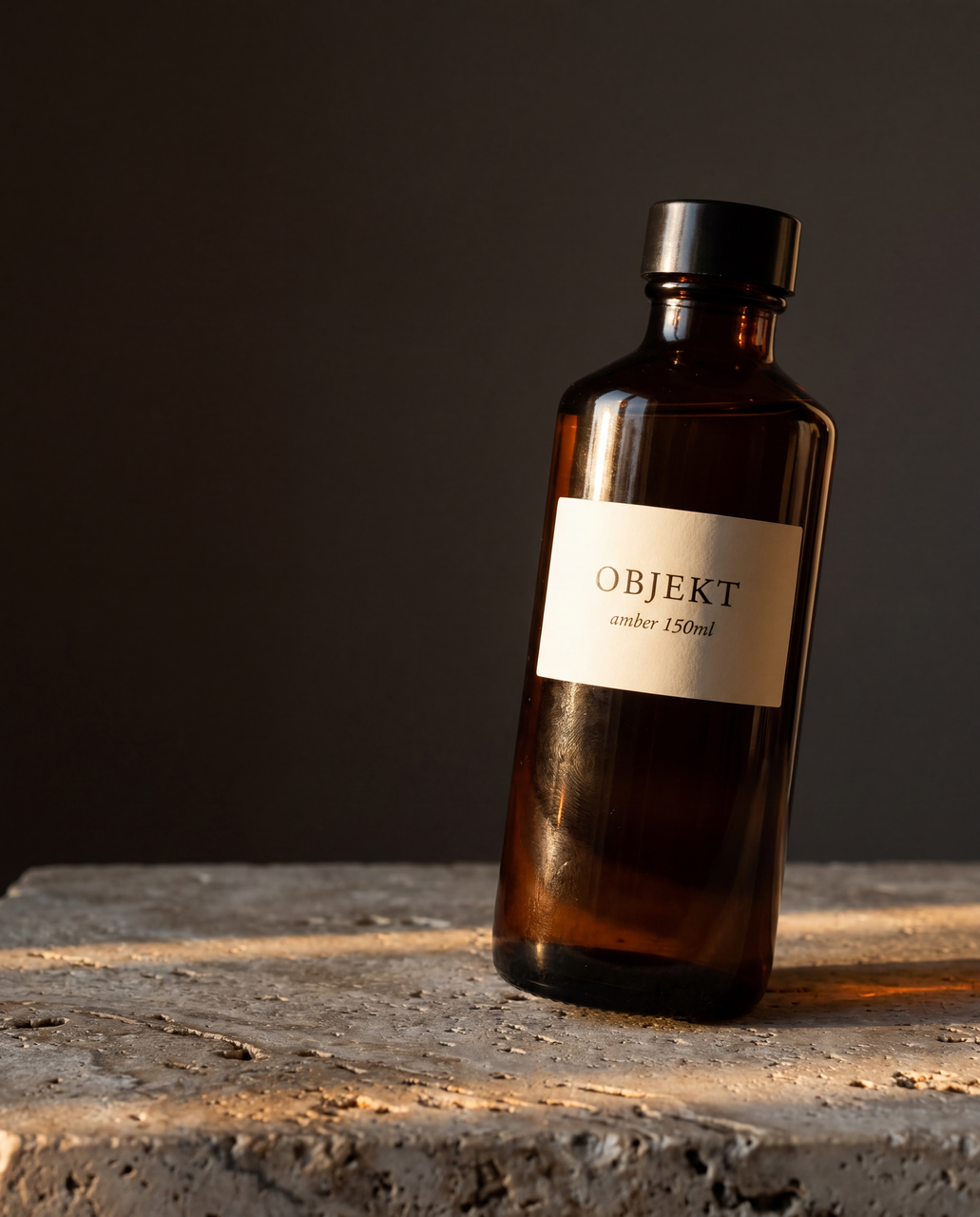 Editorial — Bottle
